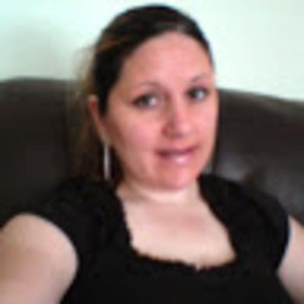Meet your Posher, Angela
